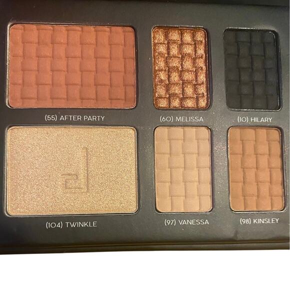 New Doucce Freematic Eye Shadow Magnetic Palette 6 shades - Picture 2 of 3